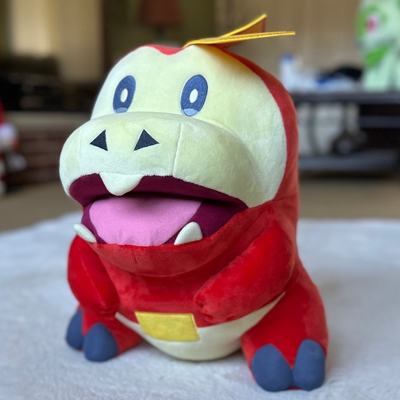 NWT PokemonCenter Fuecoco 18" Plush Pokemon 2022 Nintendo Anime - Picture 1 of 7